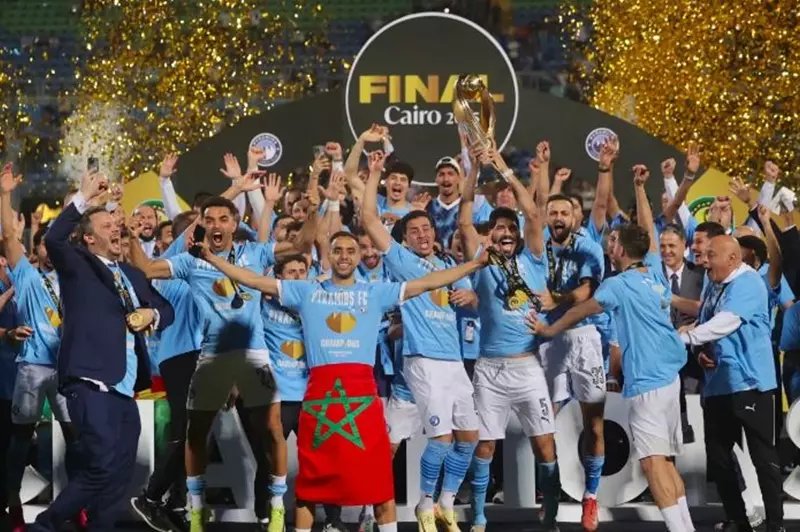 بيراميدز يقدّم شكره للرئيس السيسي ويمتدح الدعم الحكومي عقب الفوز التاريخي بدوري الأبطال