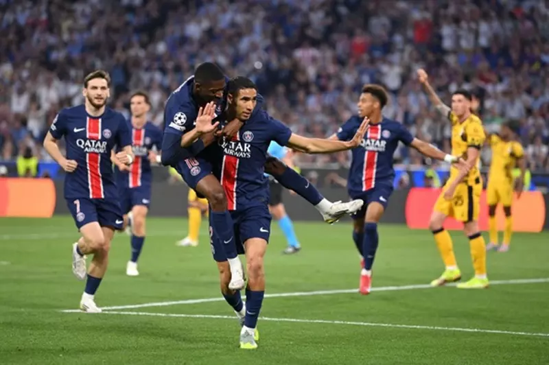 حب جماهير إنتر: اعتذار حكيمي بعد تسجيله هدفه في نهائي دوري أبطال أوروبا