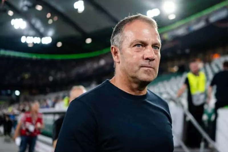 فليك يتصدر قائمة المدربين ويتوج بلقب أفضل مدرب في الدوري الإسباني متفوقًا على سيميوني
